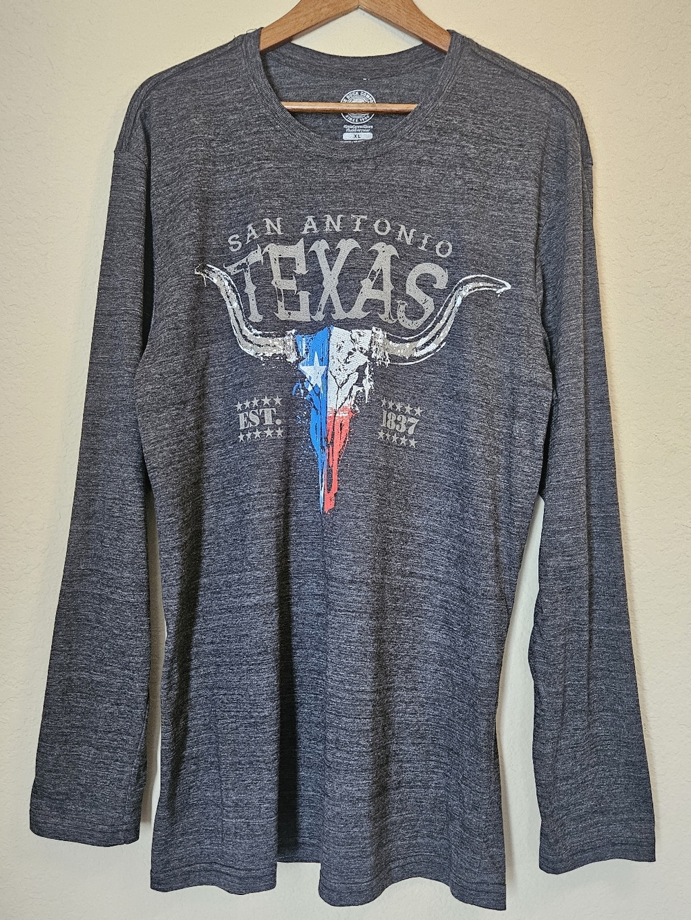 The Duck Company‎ T-shirt Mens XL Grey San Antonio Graphic Texas Flag Bull Horn